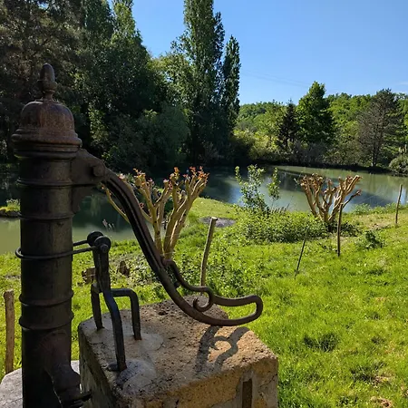 8 Couchages Avec Piscine Et Lacs Holiday home Sainte-Radegonde (Gironde)